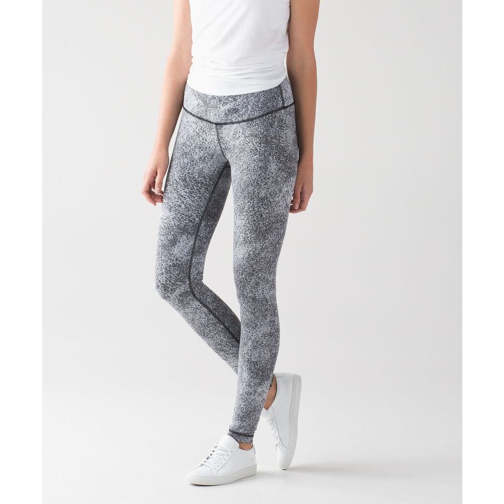 Lululemon Wunder Under High Rise‎ Pant Abstract Spray Jacquard White Black 4